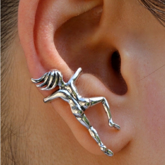Jewelry - Adorable Person Ear Cuff- silver plated